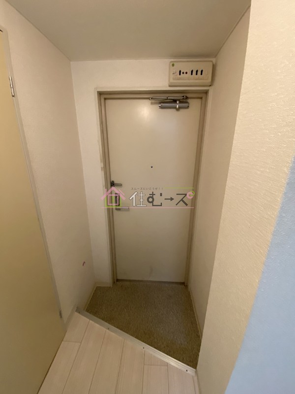 エムロード駒川 玄関