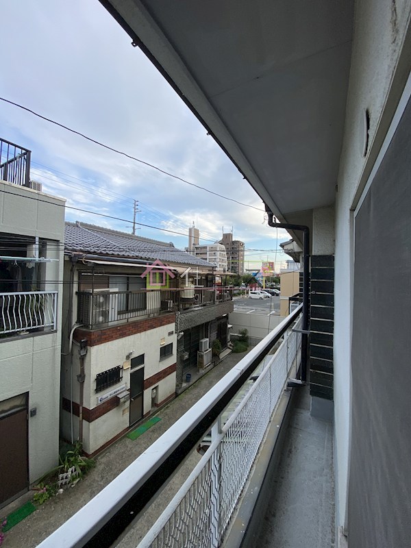 公園南矢田1-29-4借家（連棟右端） ベランダ