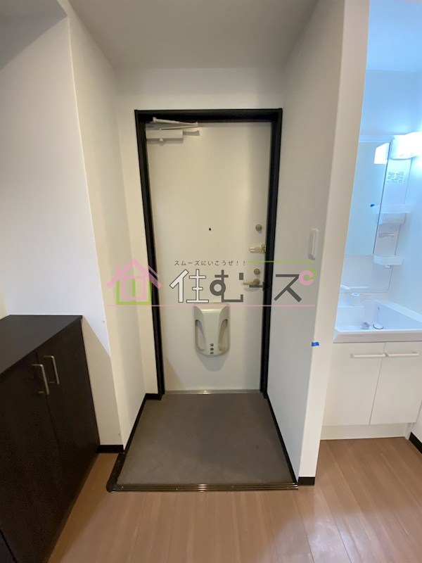 みおつくし堂島Ⅱ 玄関