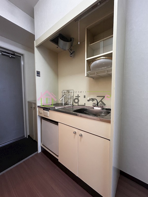 N court　東粉浜 キッチン