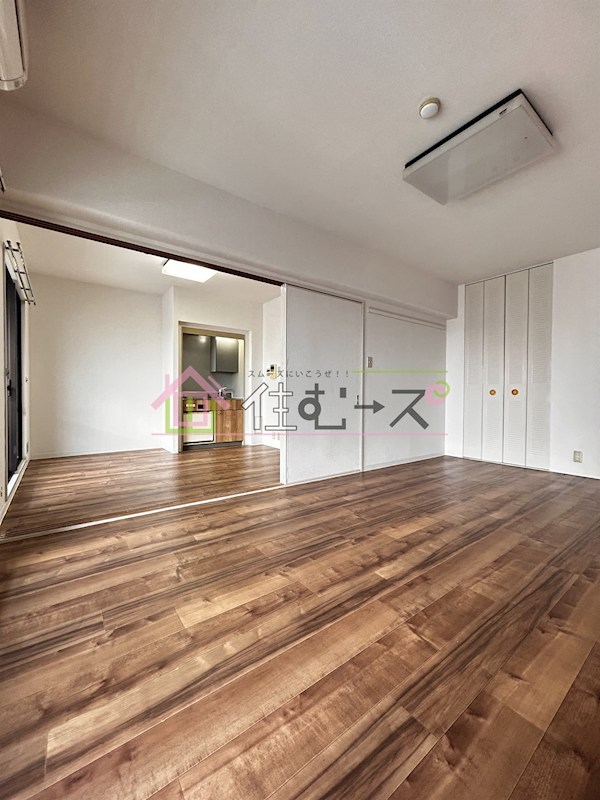 レバンガ長居公園AP リビング