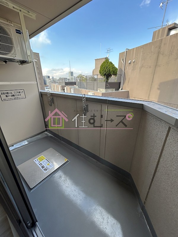 みおつくし京橋 ベランダ