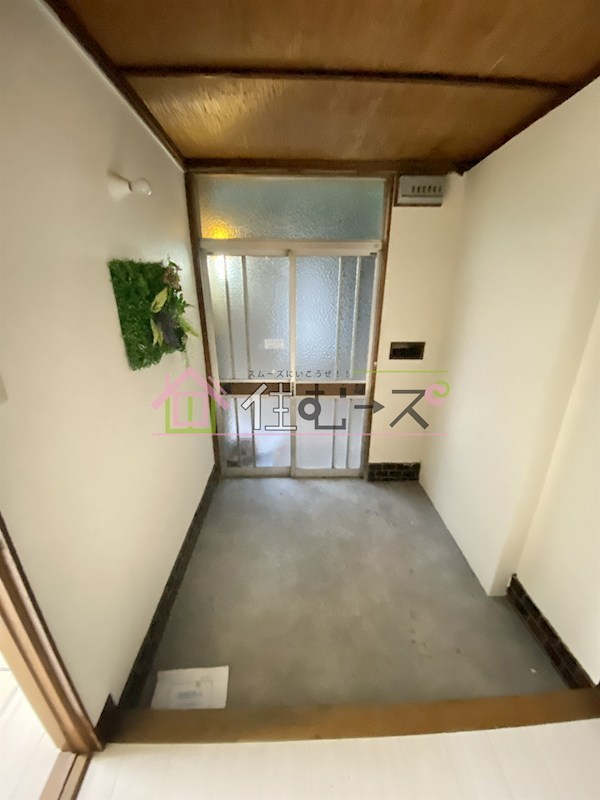 佃3丁目貸家 玄関