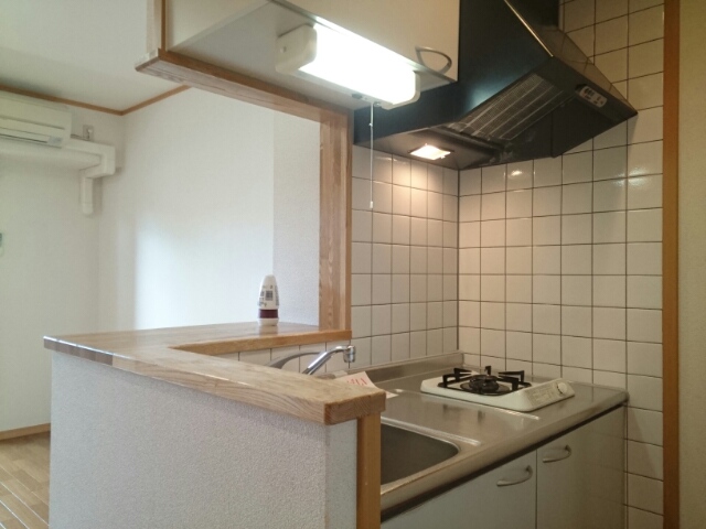 アット長田 キッチン