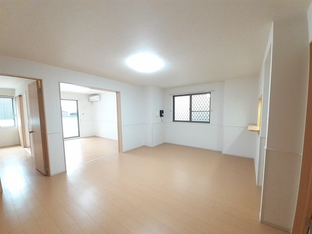 ル・ソレイユⅡ リビング