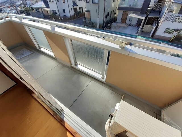 ディアコートＭＩＨＯ ベランダ