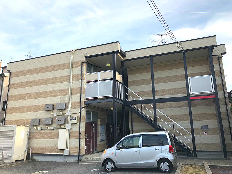 レオパレスプレンティ浜寺 外観