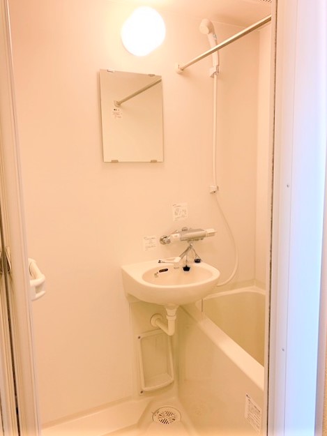 レオパレスウォーターウェーブ 風呂画像