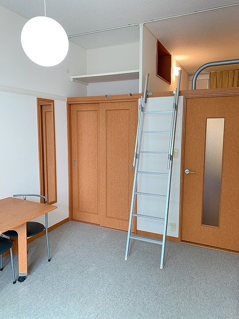 レオパレスＤｒｅａｍＳｅｅｄⅠ ベッドルーム