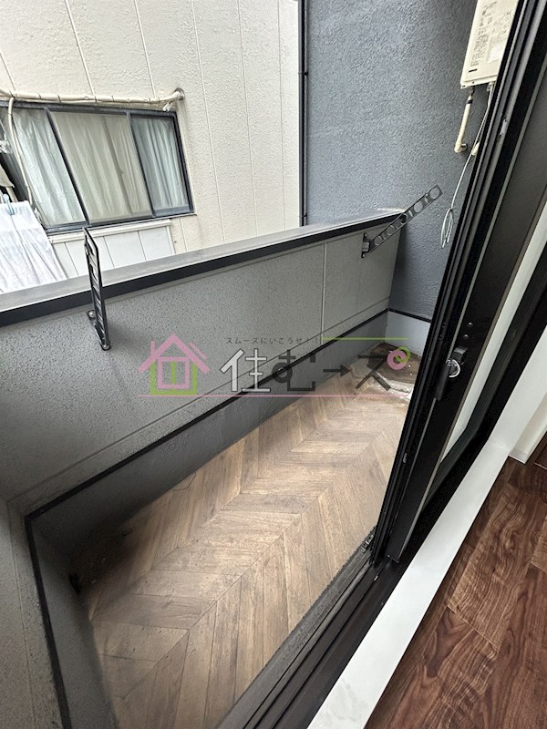 L.fino岸里WEST ベランダ