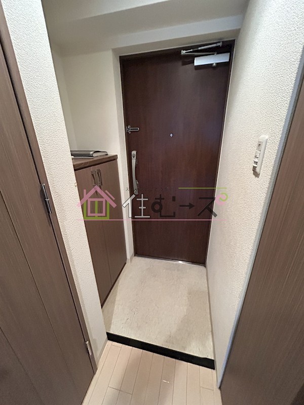 ライジングコート岸里玉出駅前 玄関