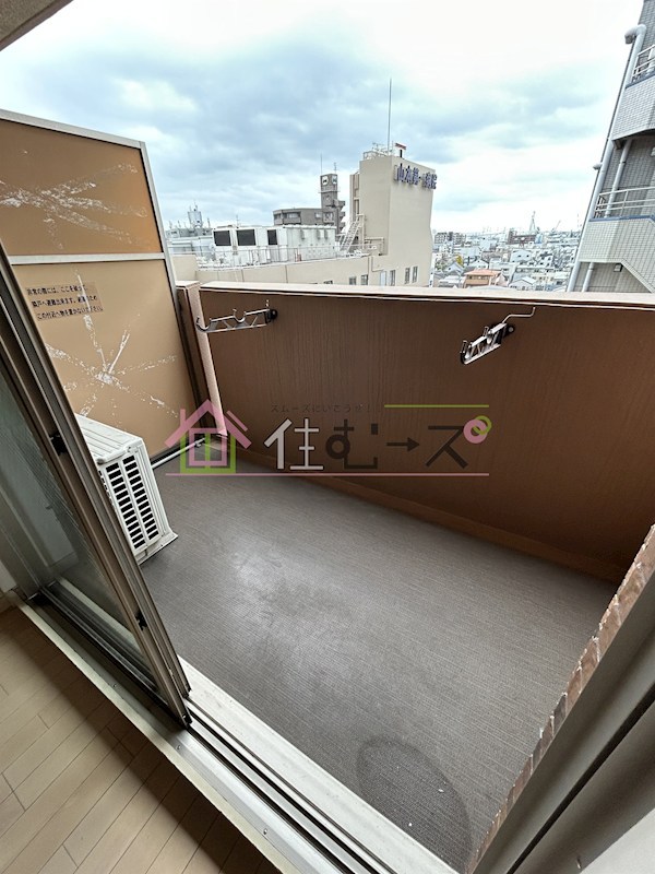 ライジングコート岸里玉出駅前 ベランダ