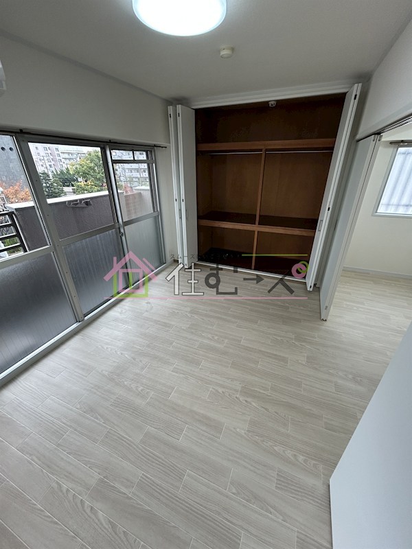 朝日プラザ岸里第二 ベッドルーム