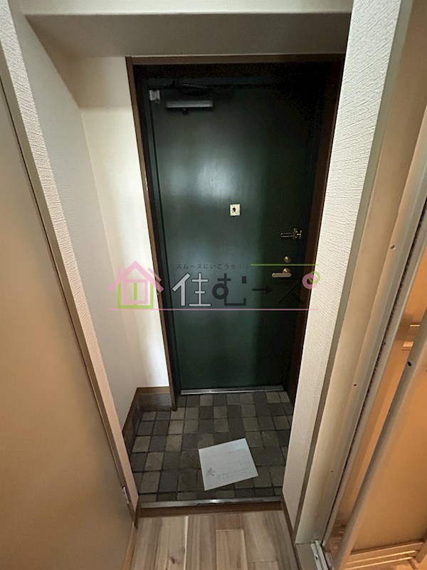 ロマネスク天神ノ森  玄関