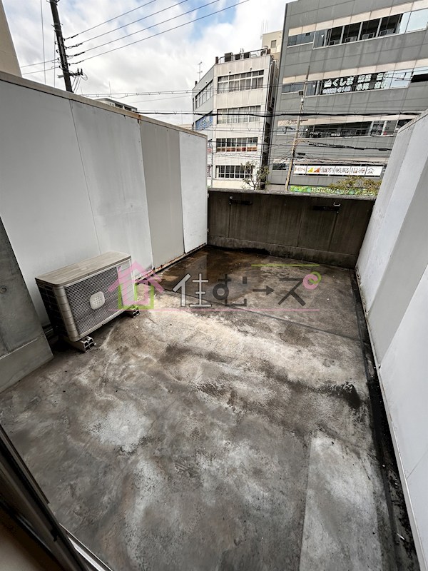 W.O.B.レマーニー昭和町 ベランダ