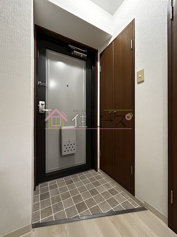 ロイヤルフェニックス 玄関