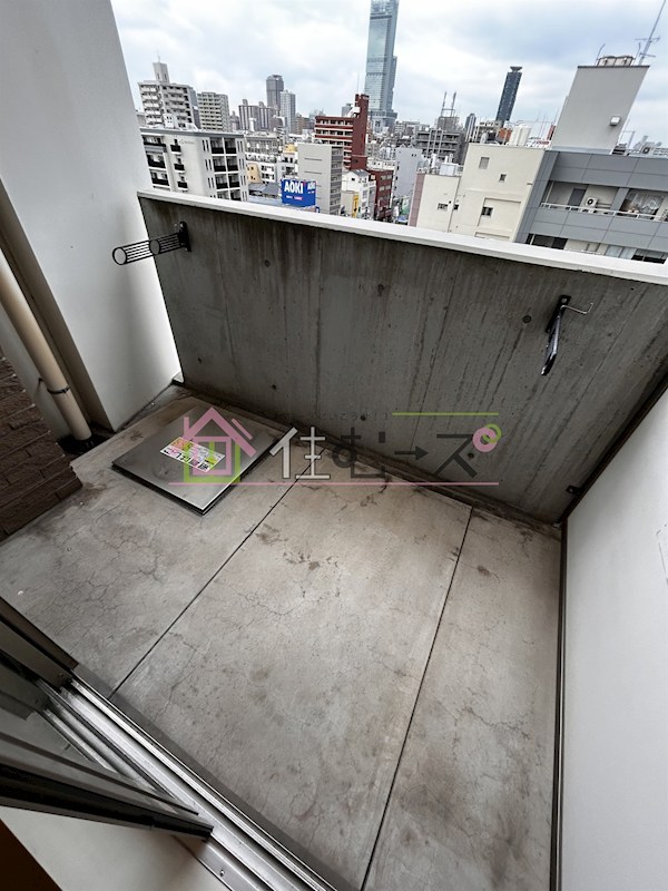 W.O.B.レマーニー昭和町 ベランダ