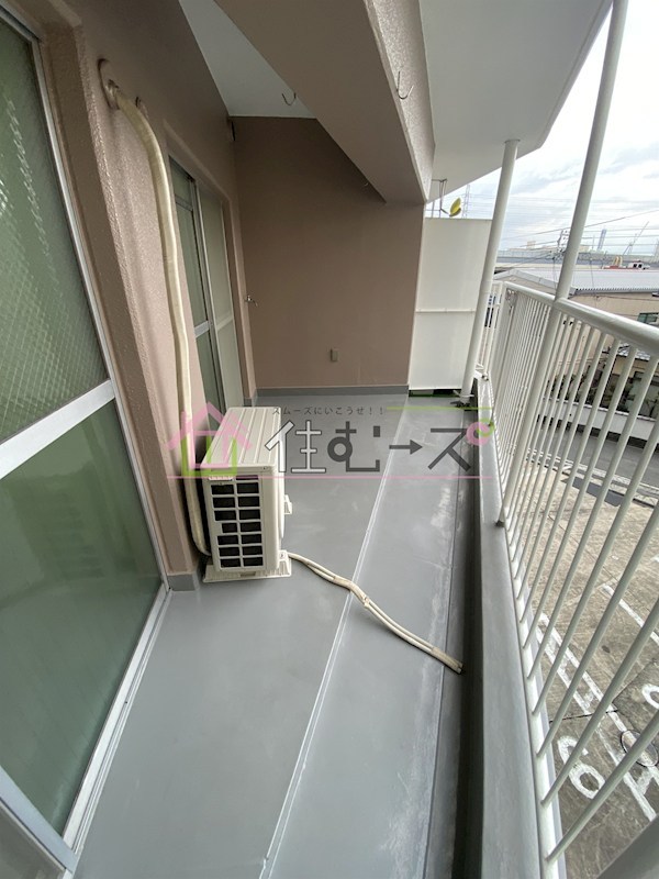 NKNマンション ベランダ