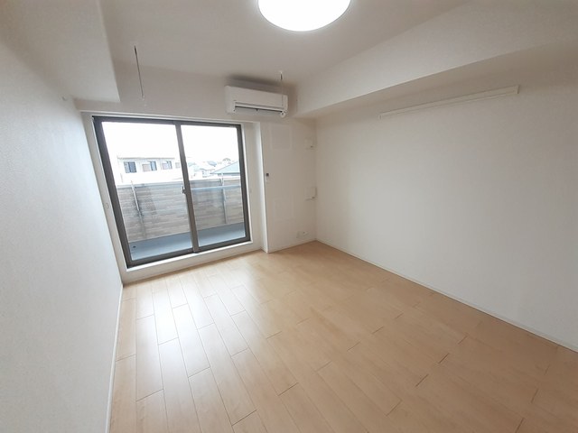 グレイスヒルズ　ウエガハラⅠ リビング