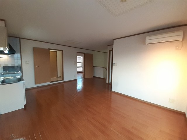 サンライズ リビング