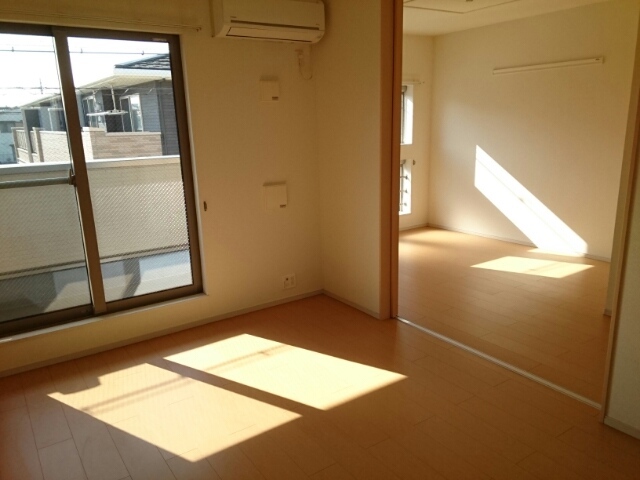 カーサ立部 リビング