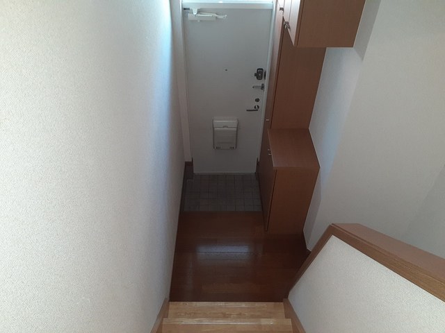 サンライズ 玄関