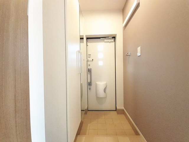 プログレスⅢ 玄関