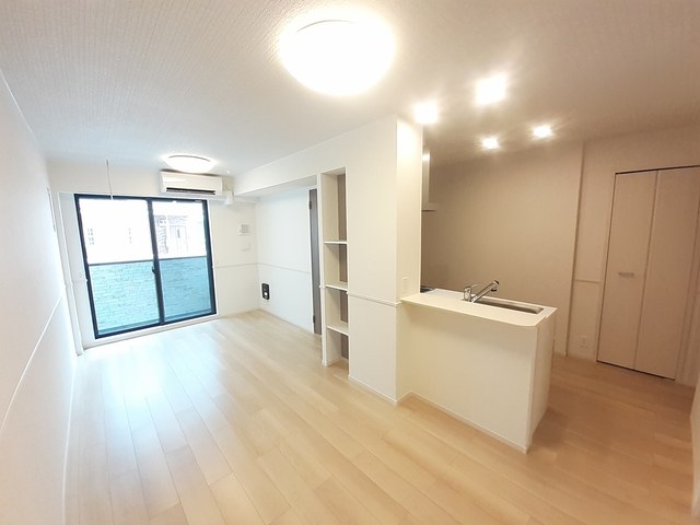 ヒカルサ富田林桜井町 リビング