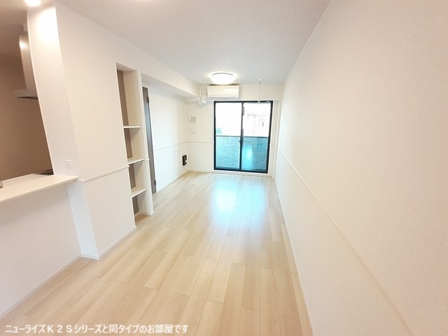 ヒカルサ富田林桜井町 リビング