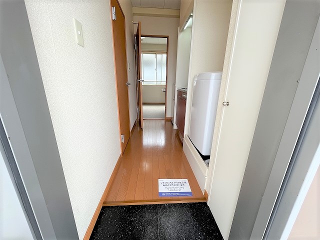 レオパレスＰｉｓｔａＡ 玄関