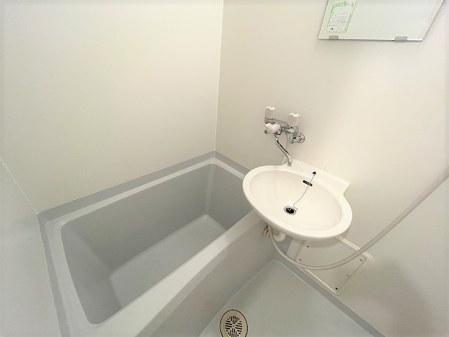 レオパレスＰｉｓｔａＡ 風呂画像