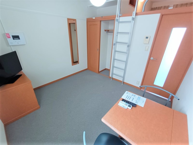 レオパレスタチバナ ベッドルーム