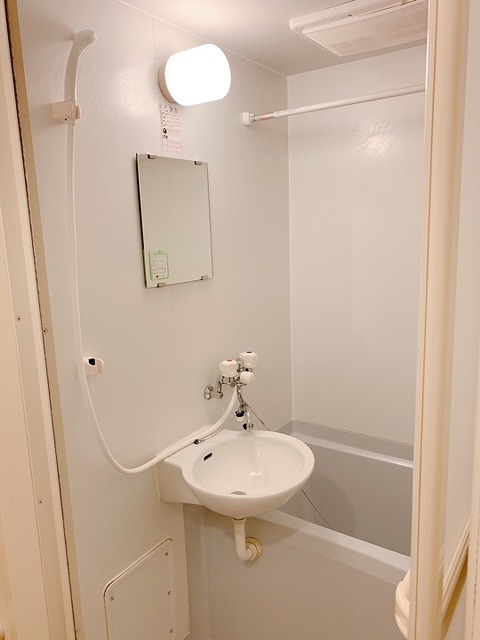 レオパレスブリリアントⅡ 風呂画像