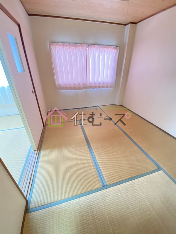 メゾン安立 ベッドルーム