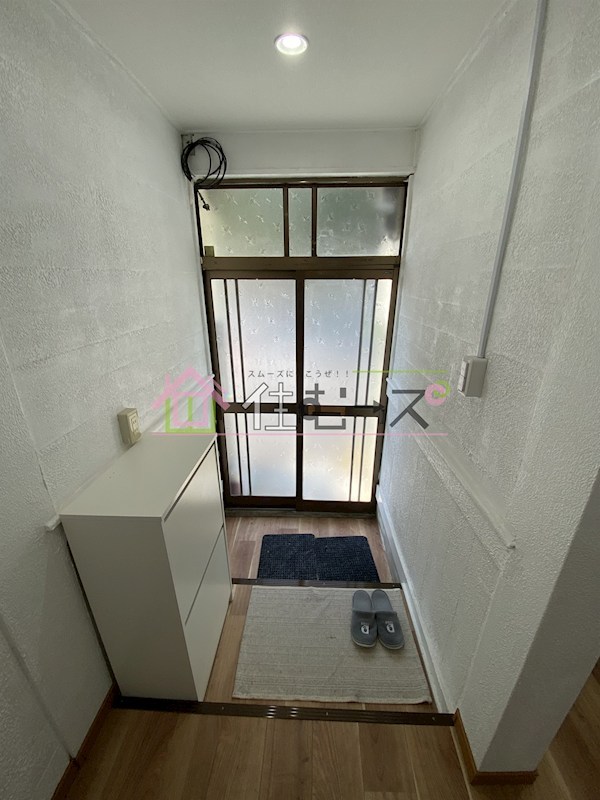 御崎4丁目戸建 玄関