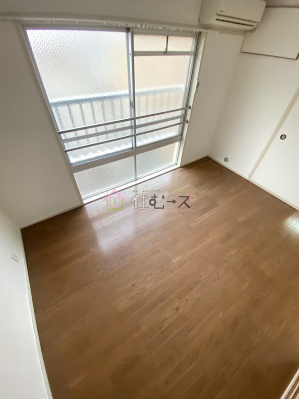 朝日ビル ベッドルーム