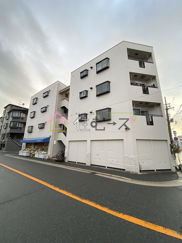 ファーストマンション 外観