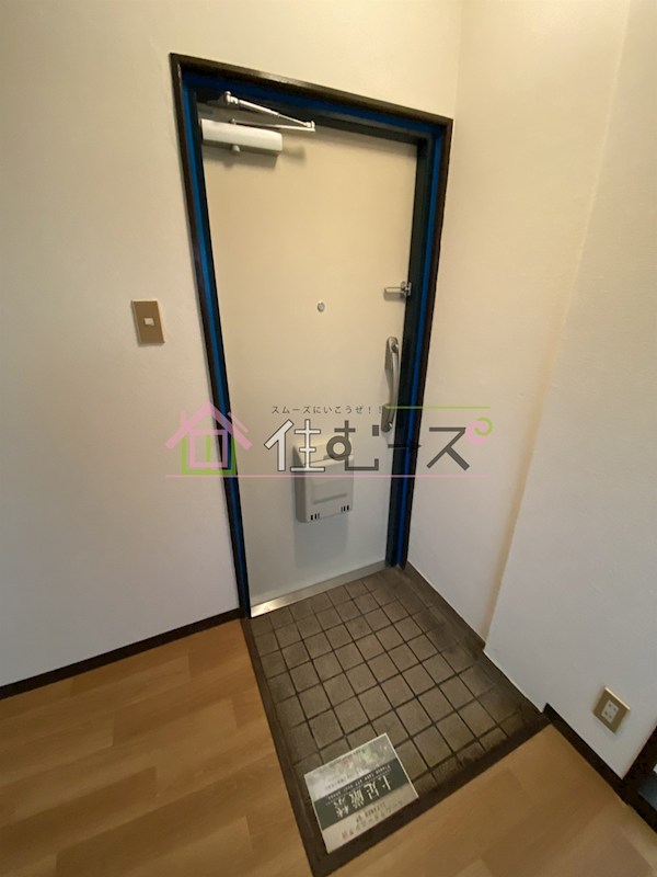 ファーストマンション 玄関