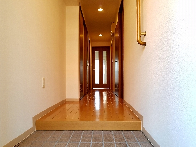 エスポワール　Ⅱ　（刑部） 玄関
