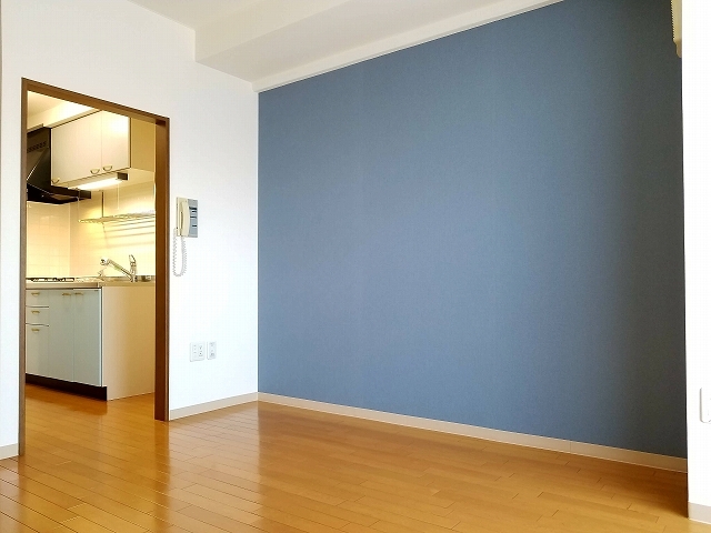 エスポワール　Ⅱ　（刑部） リビング