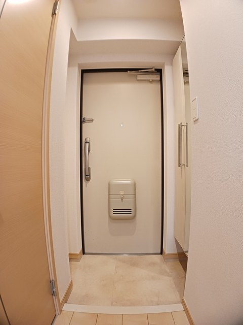 コーナーズ・ビルディング 玄関