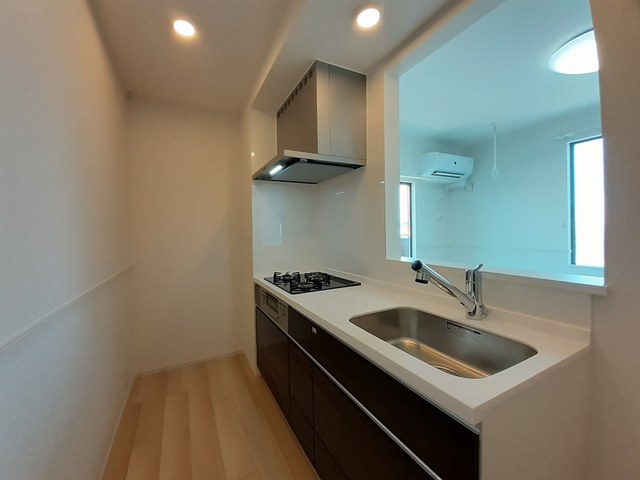 レジデンス　ＹＵＴＡＫＡ キッチン