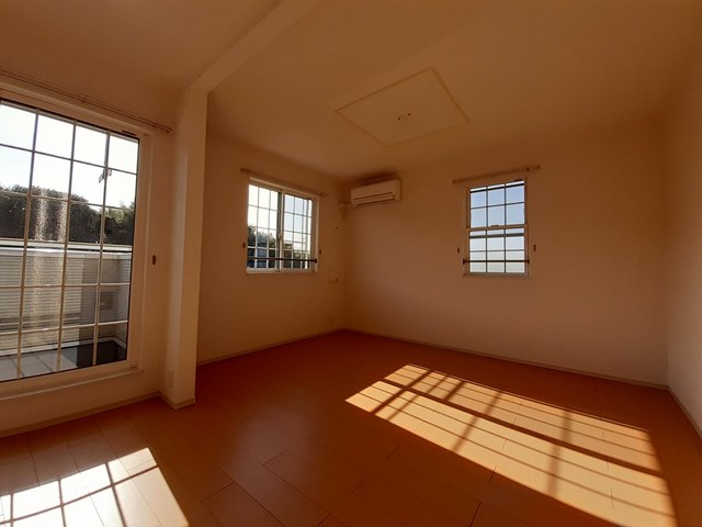 ヴィラパストラーレ リビング