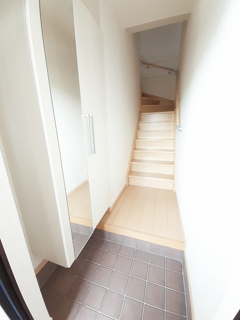 ザ・グレース 玄関