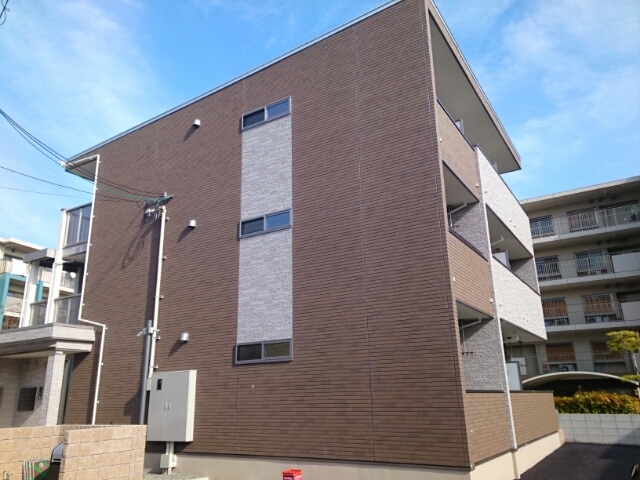 グラン　プラス 外観