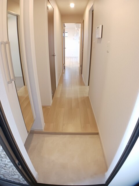 アロ・ラウレア　Ｋ 玄関