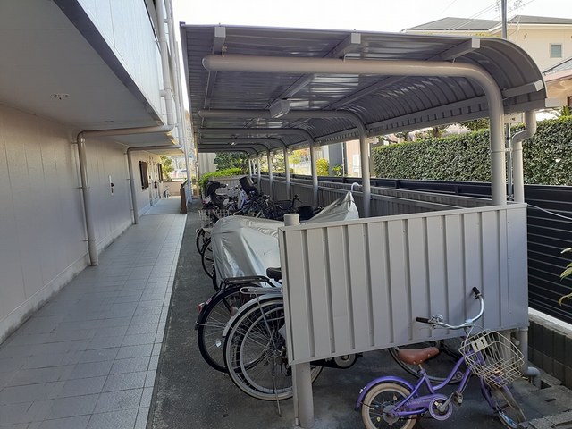 リブェール宝塚 その他8