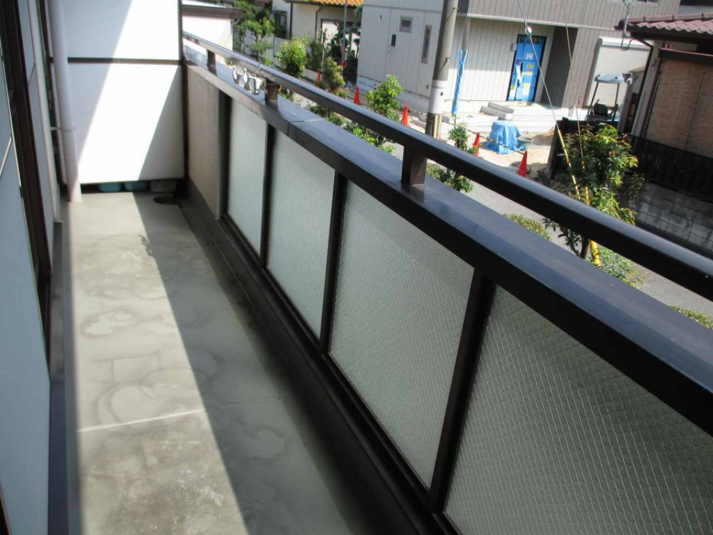 グランドゥール安倉 ベランダ