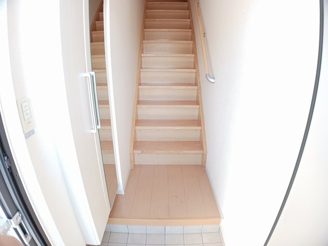 グラシア池尻 玄関