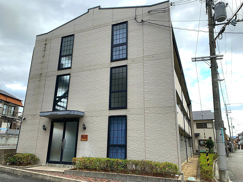 レオパレス日生ひがし 外観